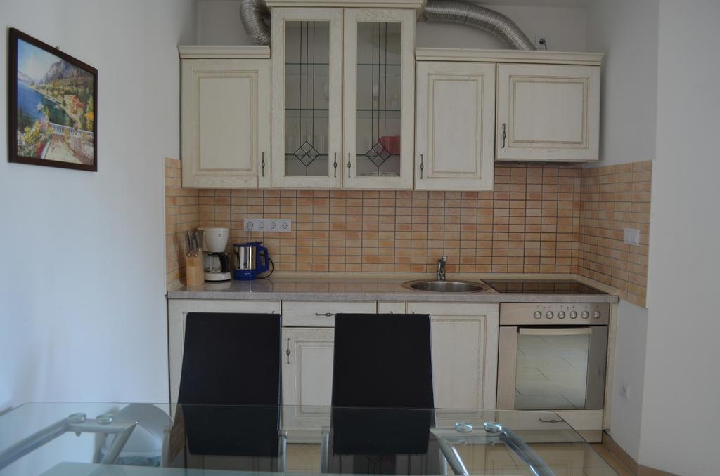 Apartments Buljan Башка Номер фото